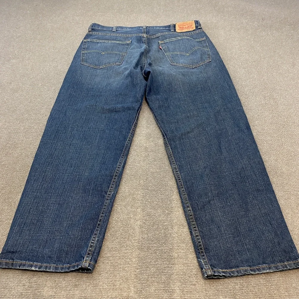 Levis 550 Jeans Mens 38x29 Classic Fit Blue Baggy Distressed Denim Whiskered